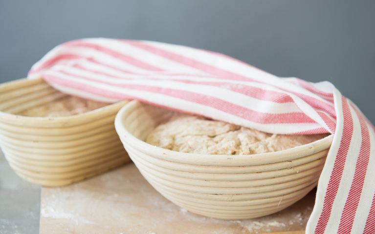 Quel banneton choisir pour faire pousser son pain ?