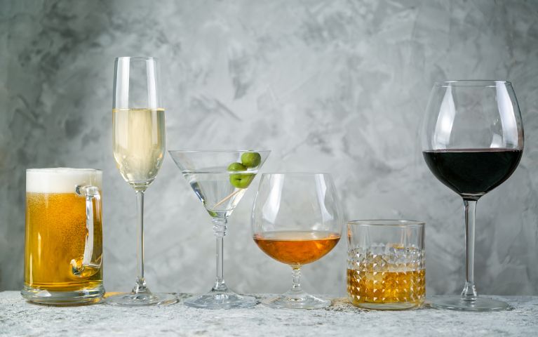 Quelle dose d'alcool servir dans un bar ou restaurant ?