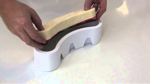 Tuto - Comment utiliser le moule silicone 3D demi lune de Silikomart ?