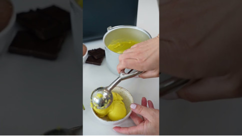 Zoom - Machine &agrave; cr&egrave;me glac&eacute;e 1,5 L Artic Lacor 2