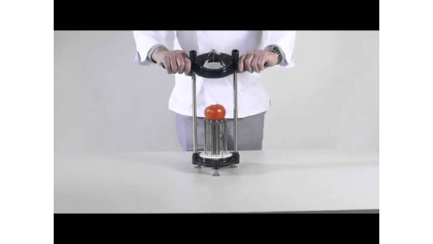 Tuto - Comment utiliser le coupe tomates en quartier Louis Tellier ?