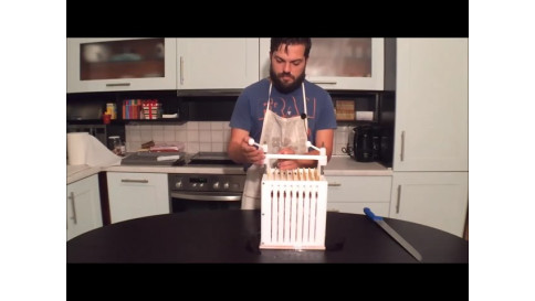 Tuto - Comment utiliser l'appareil &agrave; fabriquer les brochettes ?